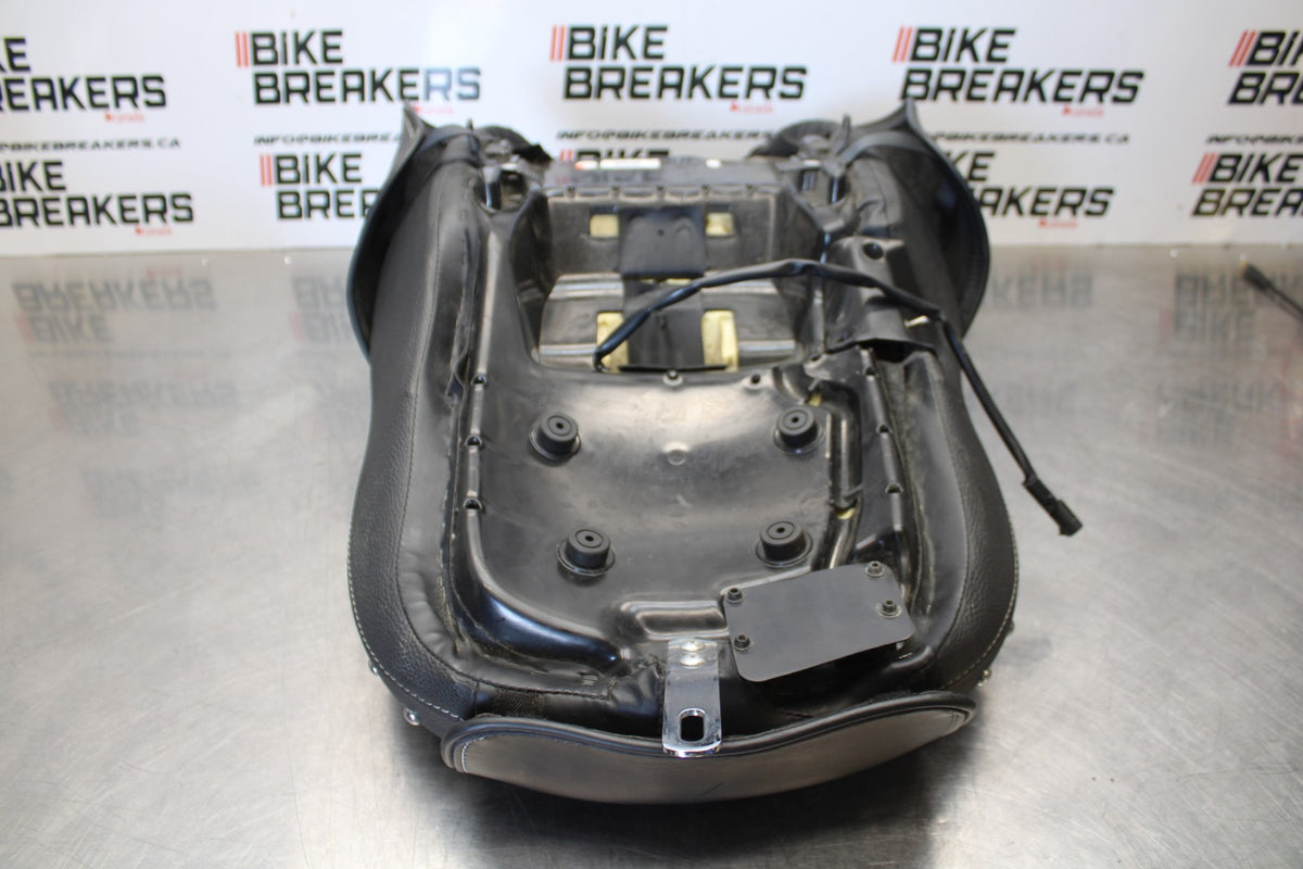 18 INDIAN ROADMASTER HEATED FRONT REAR SADDLE SEAT BB191