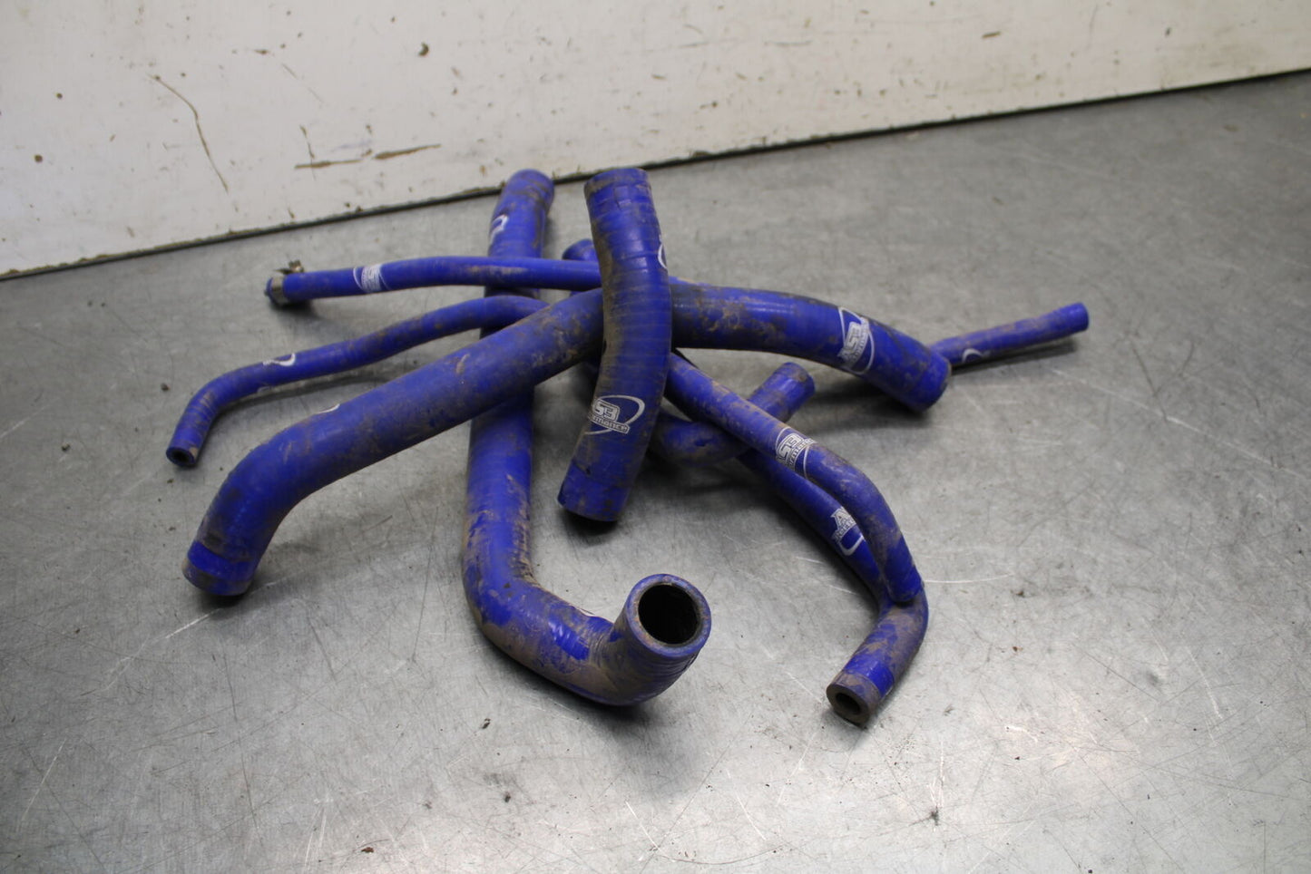 09-11 TRIUMPH DAYTONA 675 AFTERMARKET RADIATOR HOSES BB652