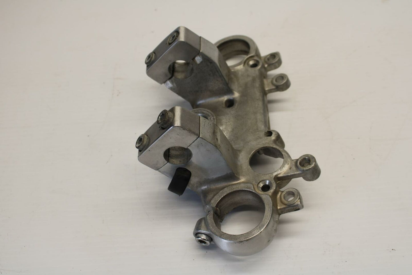 83-86 HONDA V65 MAGNA FORKS UPPER TRIPLE TREE CLAMP BB236