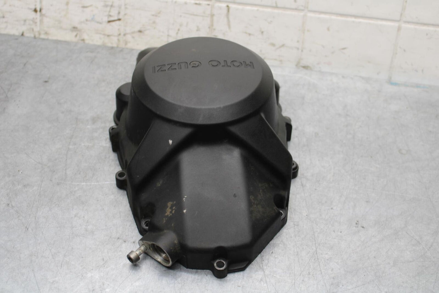 16-17 MOTO GUZZI V7 II STATOR MAGNETO ALTERNATOR GENERATOR COVER BB57