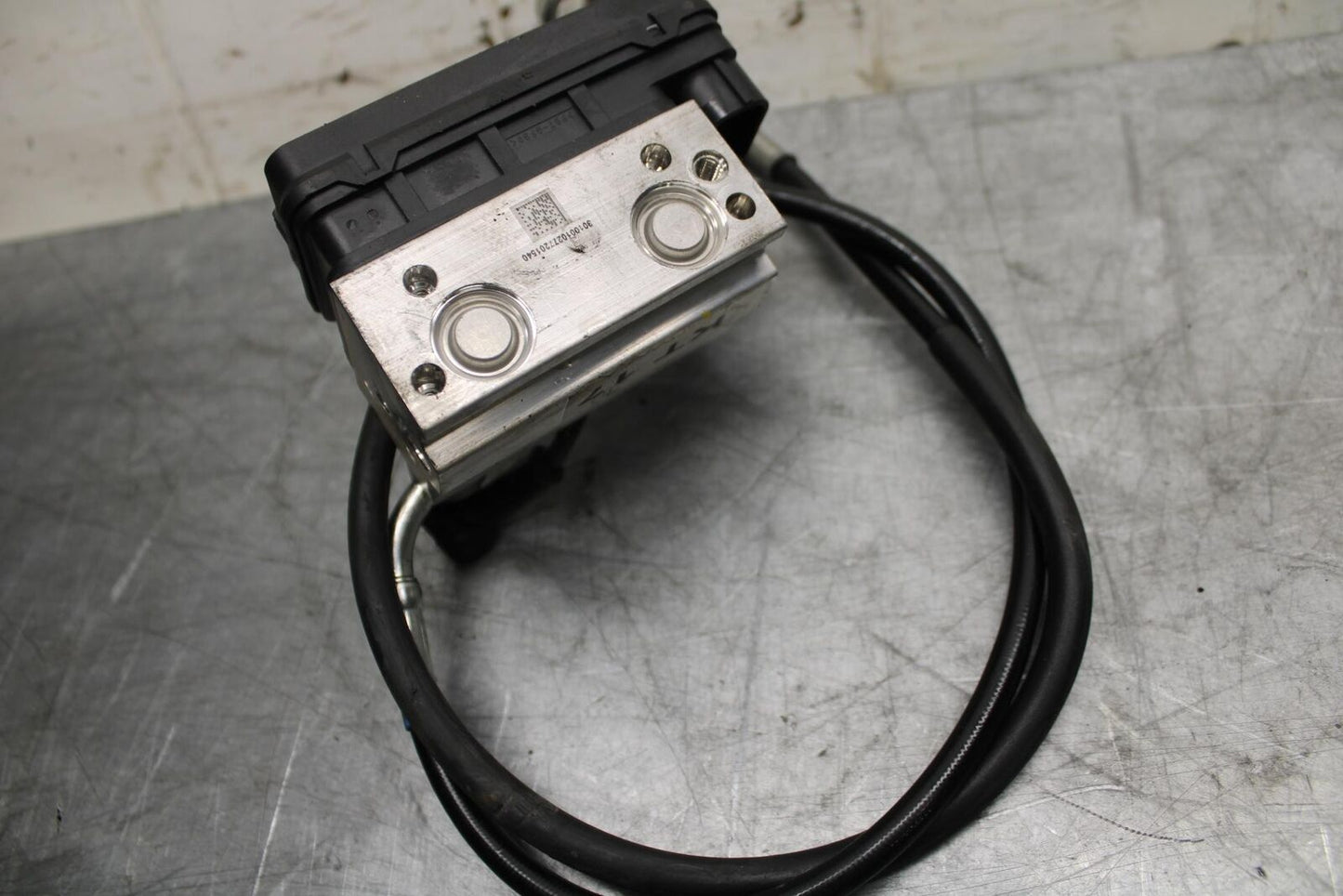 21 HUSQVARNA VITPILEN 401 ABS PUMP UNIT MODULE BB467