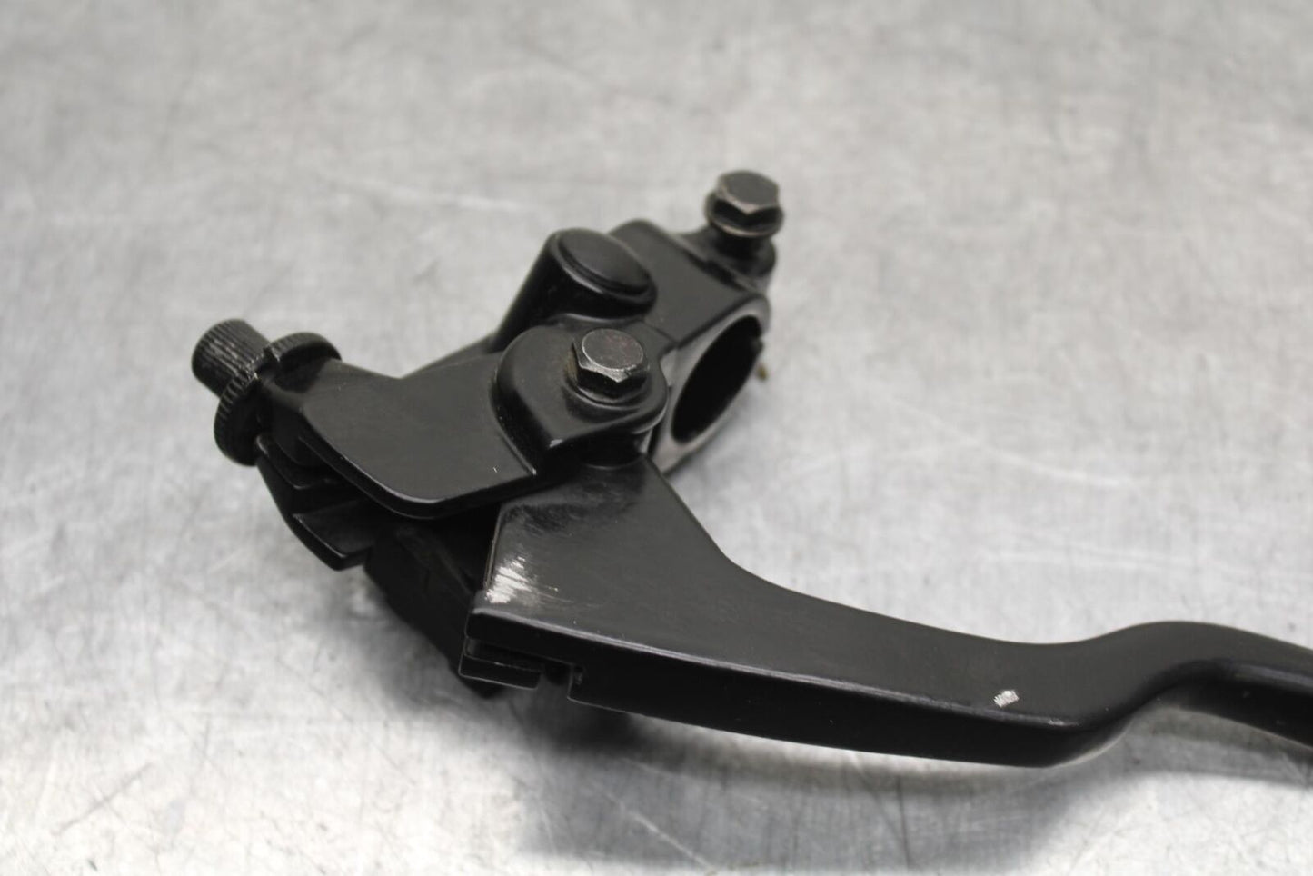 15-16 KAWASAKI EX300 CLUTCH PERCH MOUNT WITH LEVER BB635