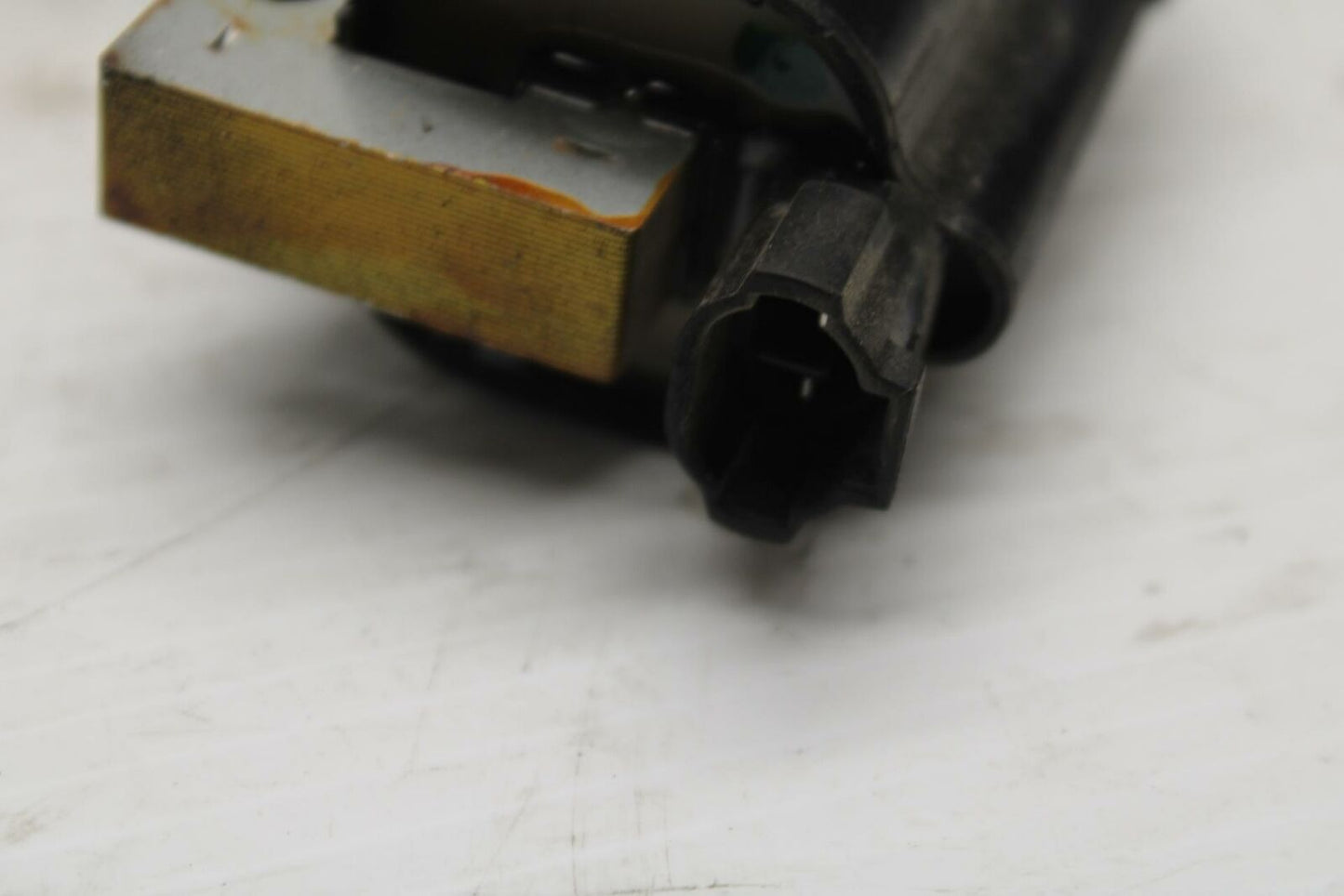 18-20 HUSQVARNA VITPILEN 401 IGNITION COIL SPARK PLUG CAP BB248