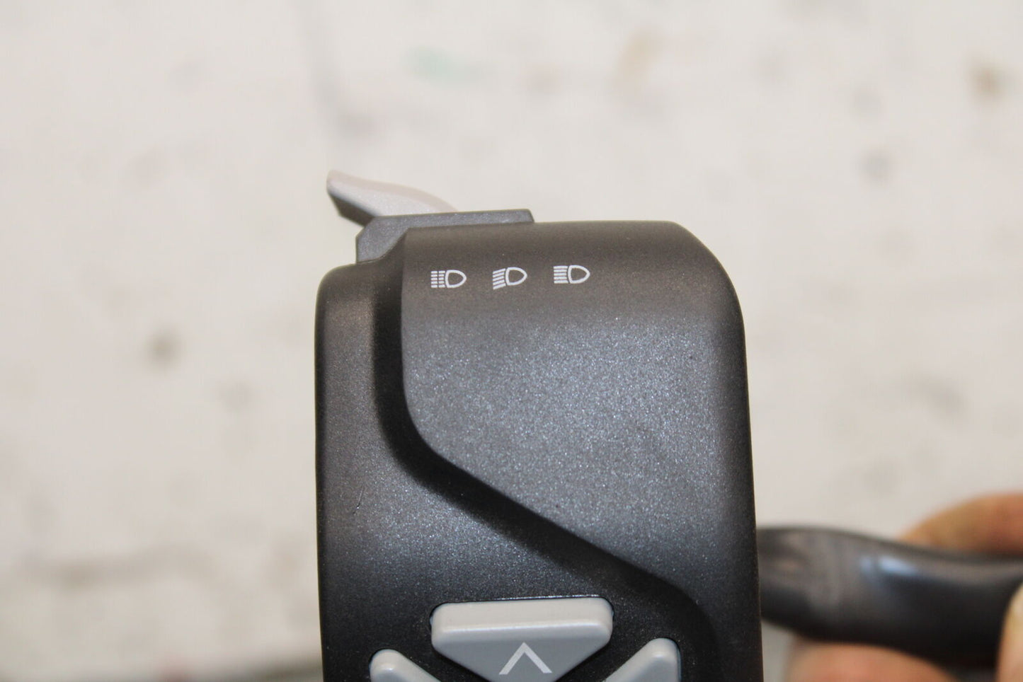 17-24 KTM 390 DUKE LEFT CLIP ON HANDLE HORN SIGNALS SWITCH SWITCHES BB734