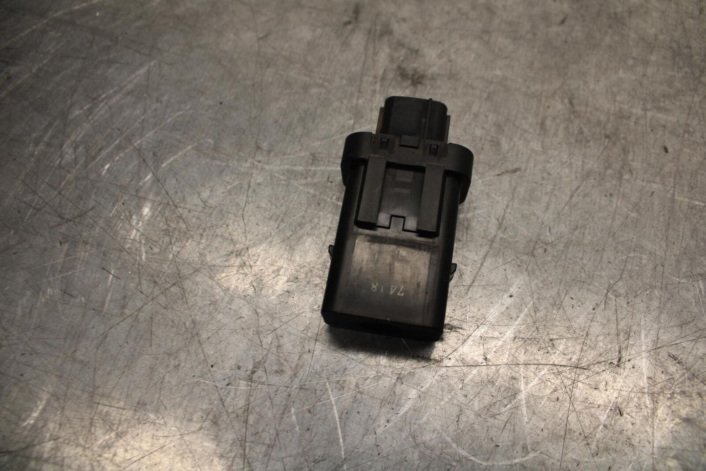 17 HONDA CRF1000LD AFRICA TWIN HEATED GRIP RELAY SWITCH BB97