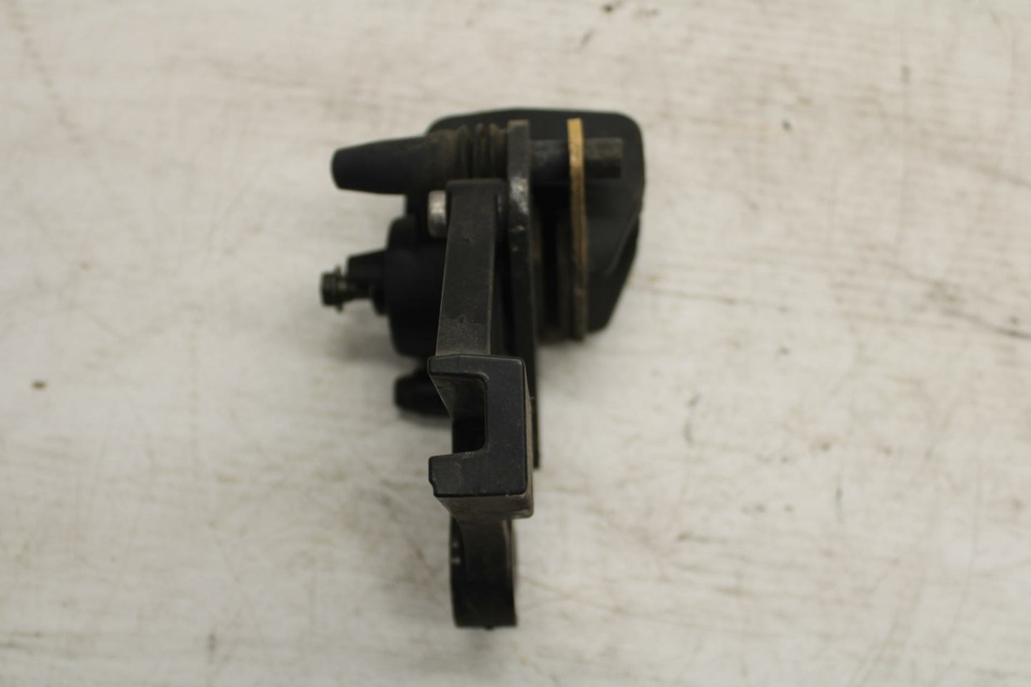 06-07 KAWASAKI NINJA 650R EX650A REAR BACK BRAKE CALIPER W MOUNT BRACKET BB271