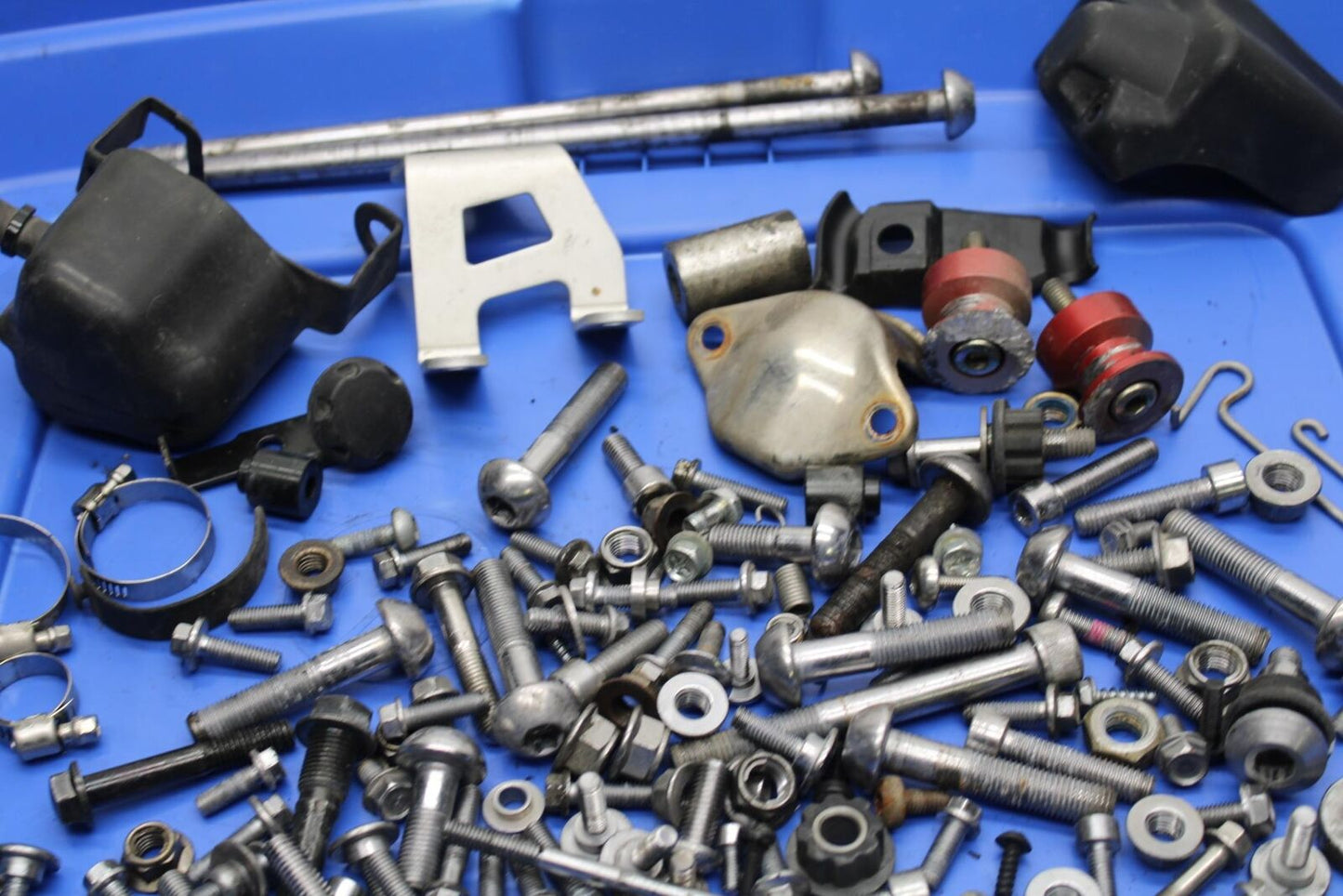 2012 Triumph Daytona 675R MISCELLANEOUS HARDWARE BOLTS SCREWS BB589