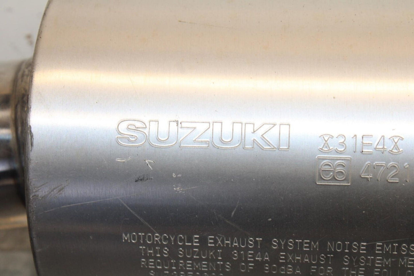 1995 Suzuki RF600R EXHAUST PIPE MUFFLER SLIP ON CAN SILENCER BB615