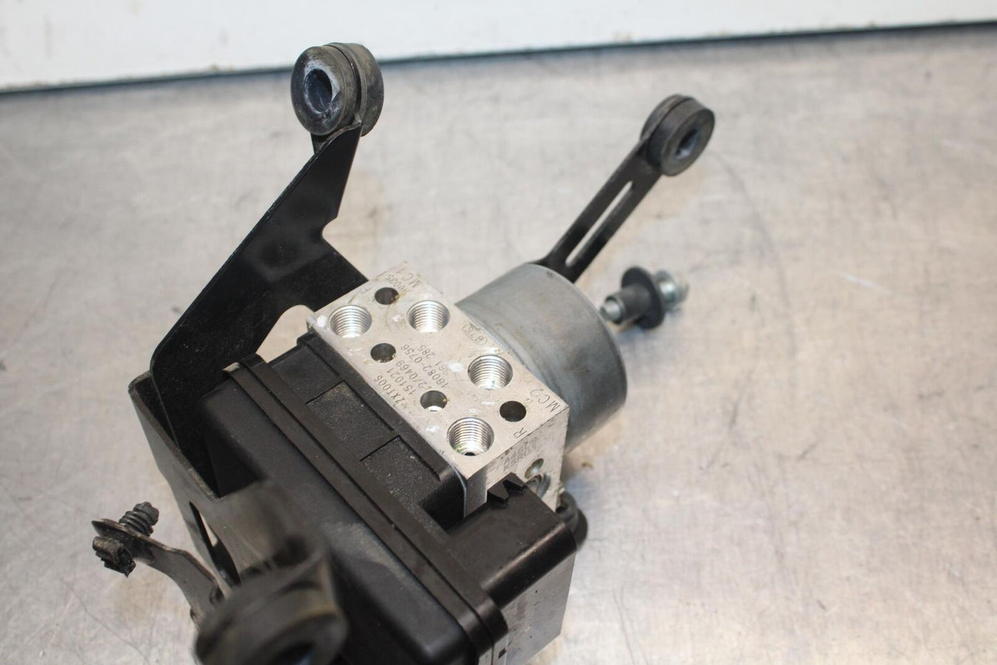 2016 Kawasaki Ninja ZX10R ZX1000 ABS KRT Edition ABS PUMP UNIT MODULE BB86