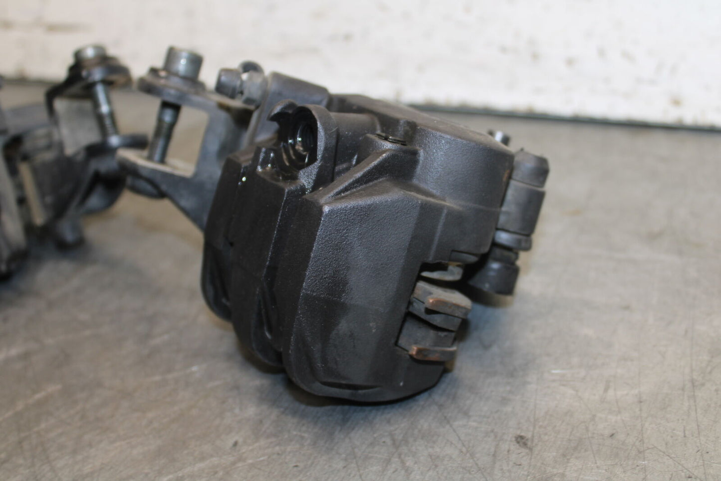 93-00 HONDA GOLDWING 1500 GL1500SE RIGHT LEFT FRONT BRAKE CALIPER SET PAIR BB700