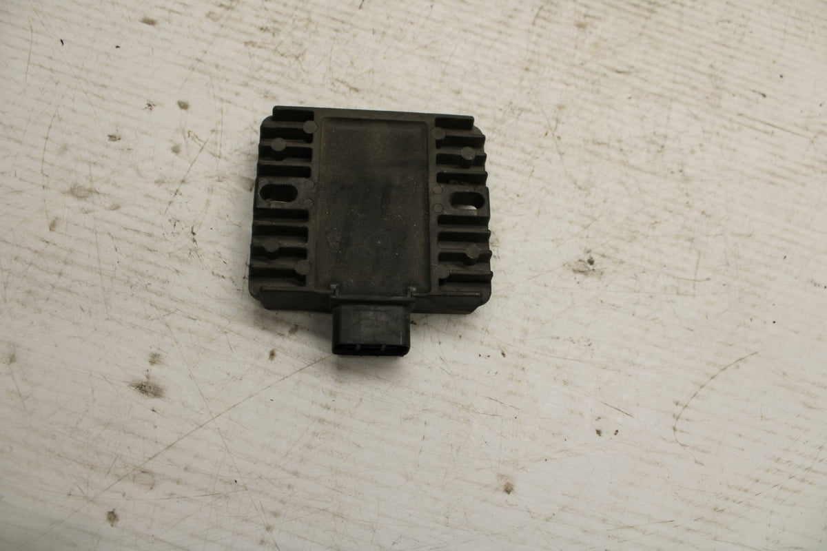07 YAMAHA YZF R6 2c0 RECTIFIER VOLTAGE REGULATOR 4XY-81960-00-00 BB297