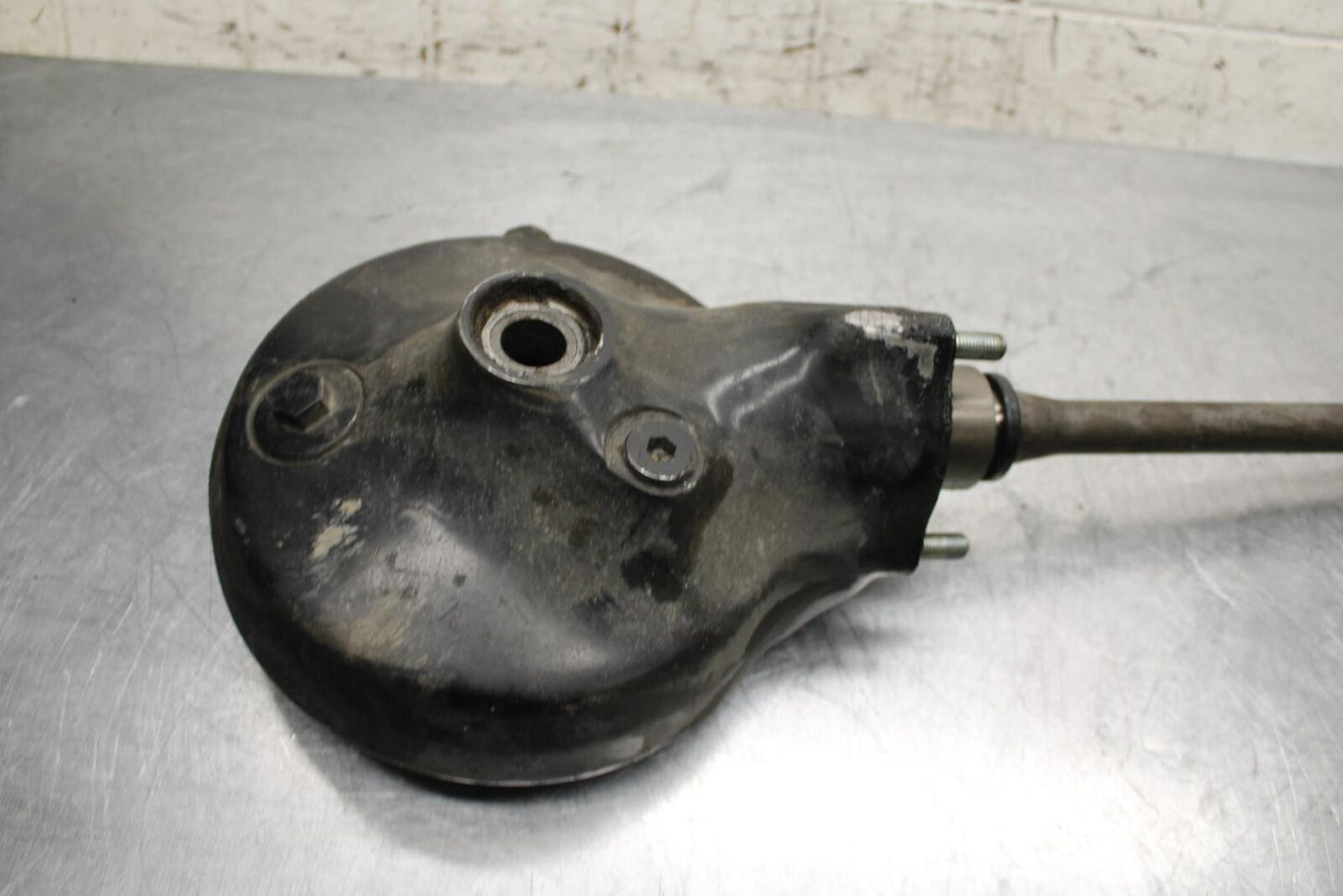 2004 Suzuki Intruder 1500 VL1500 FINAL DRIVE GEAR DIFFERENTIAL 27300-10813 BB573