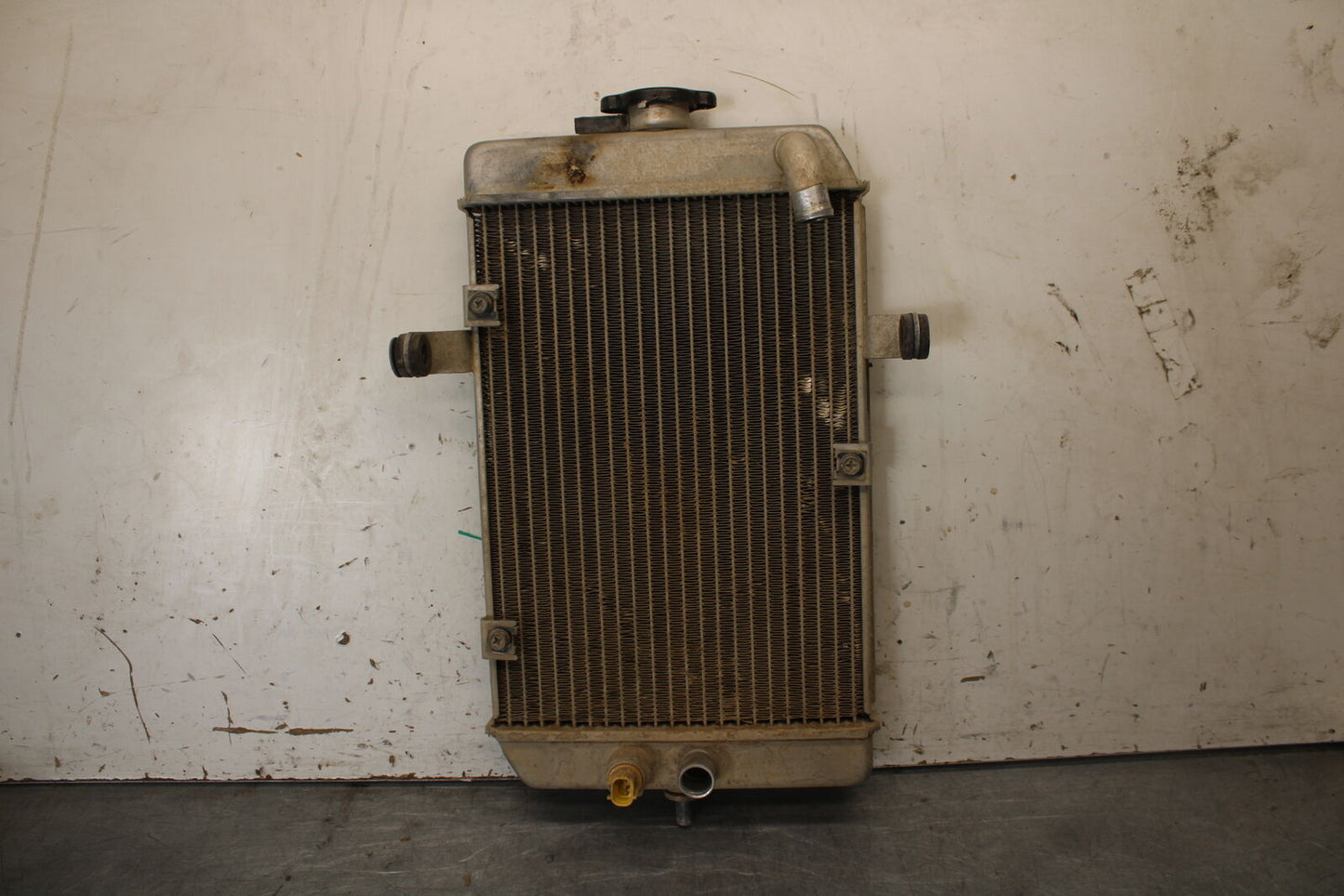 01-05 YAMAHA RAPTOR 660R ENGINE RADIATOR MOTOR COOLER COOLING RADIATER BB695