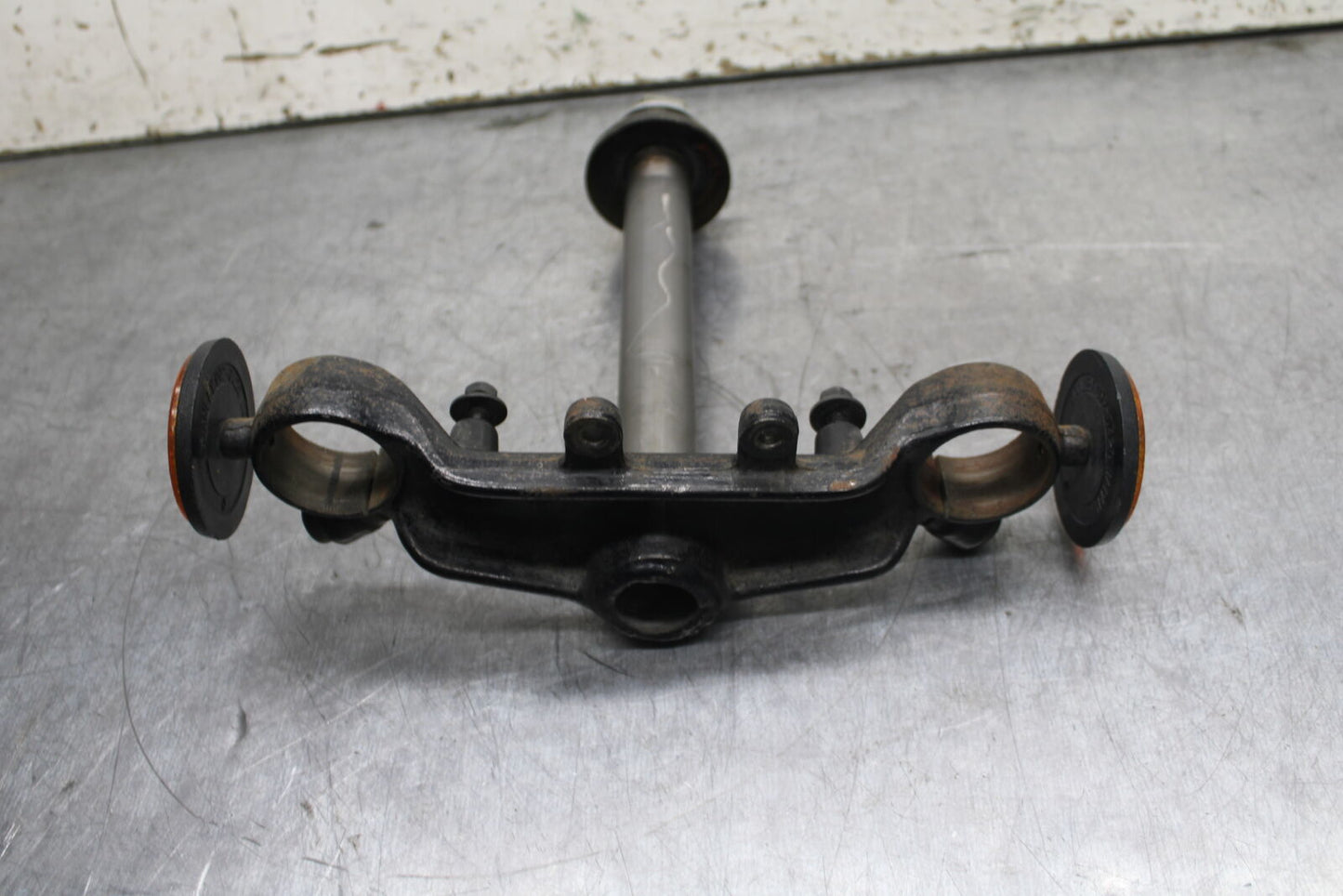 79-82 HONDA CB650 FRONT FORKS CLAMP LOWER TRIPLE TREE STEM BB107