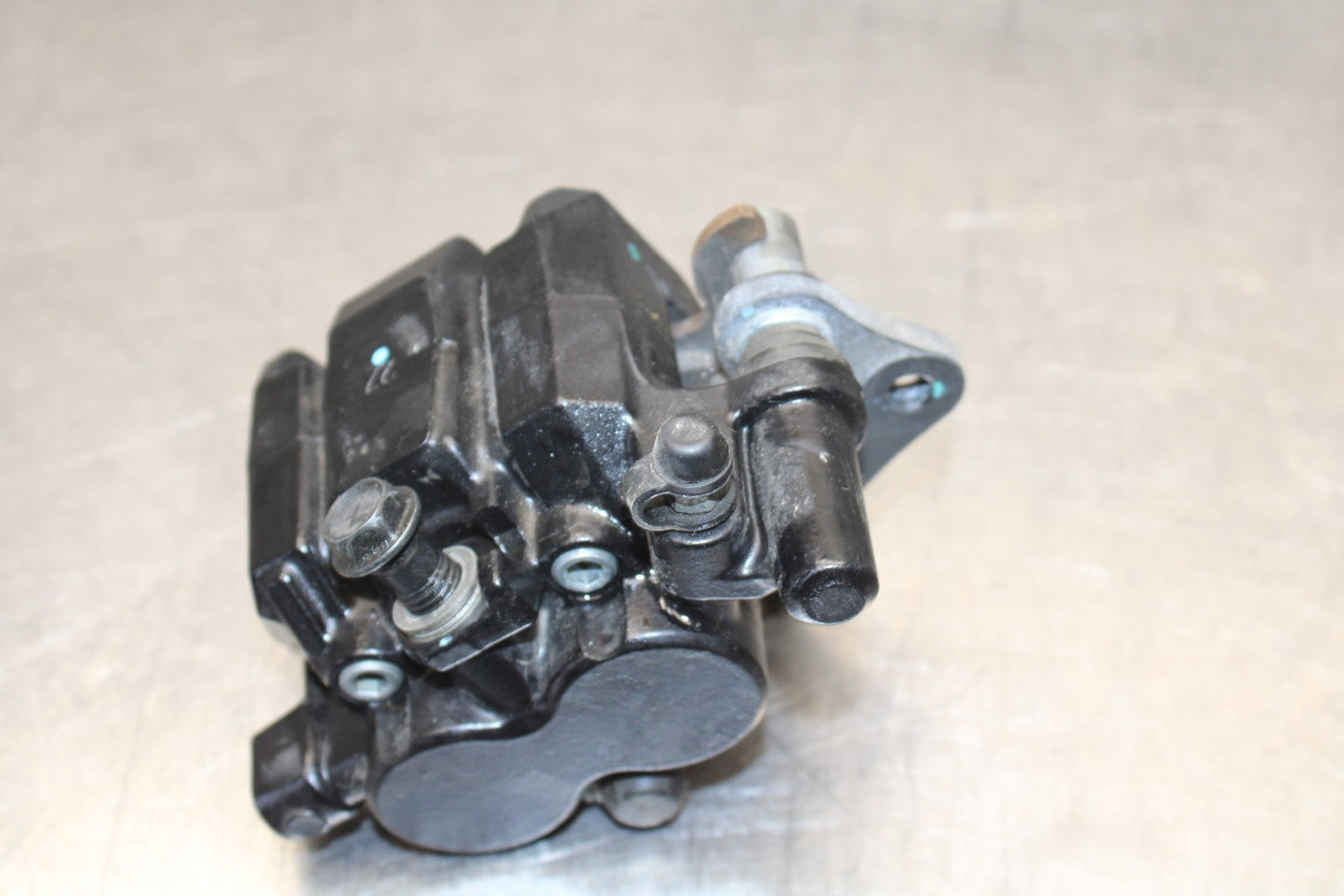 13-17 KAWASAKI NINJA 300 EX300 ABS LEFT FRONT BRAKE CALIPER BB187