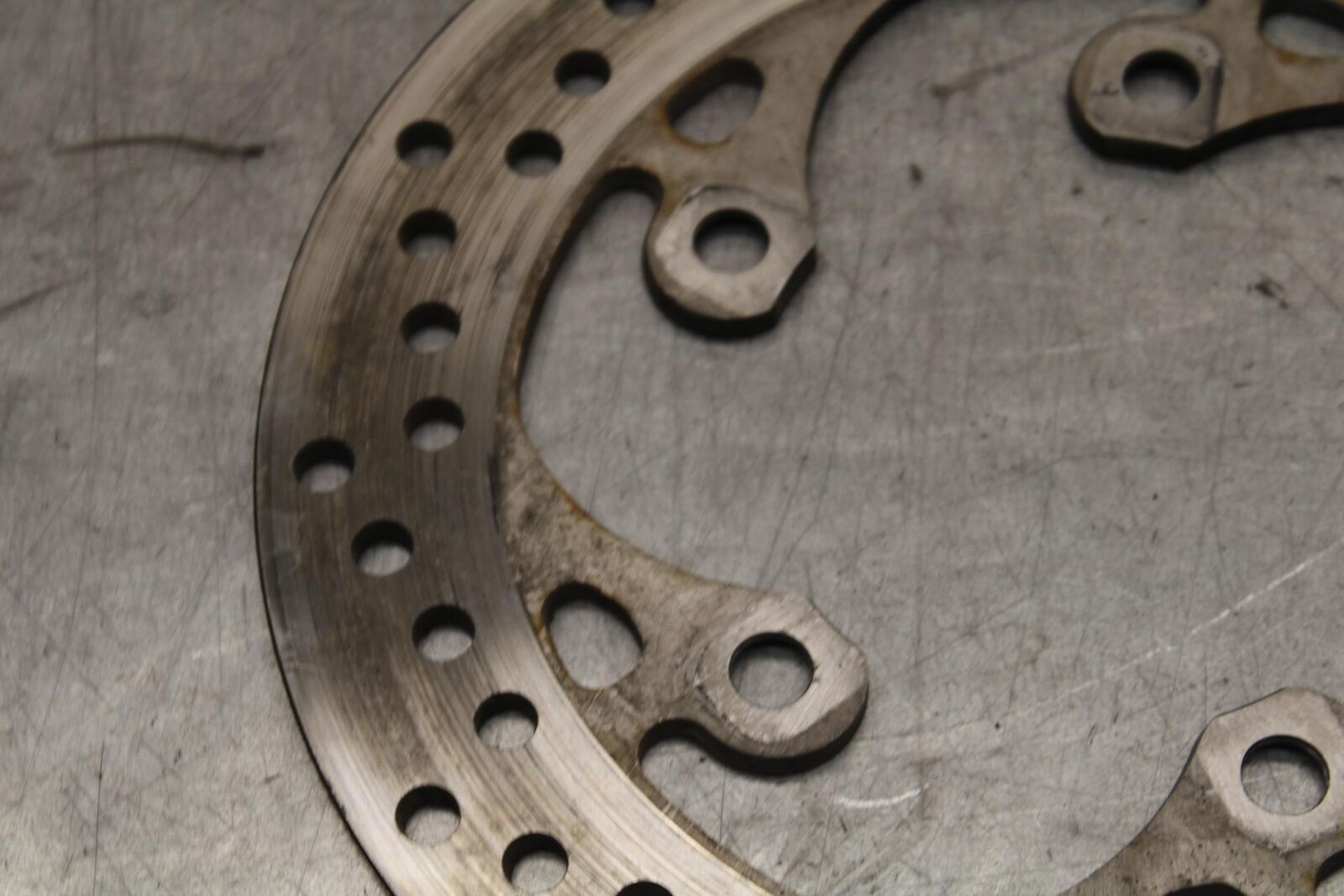 01-03 SUZUKI GSXR600 REAR ROTOR BACK BRAKE DISC 69211-33E10 BB633