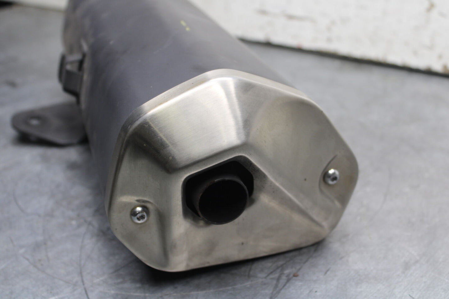 19-22 KAWASAKI Z400 EXHAUST PIPE MUFFLER SLIP ON CAN SILENCER BB738