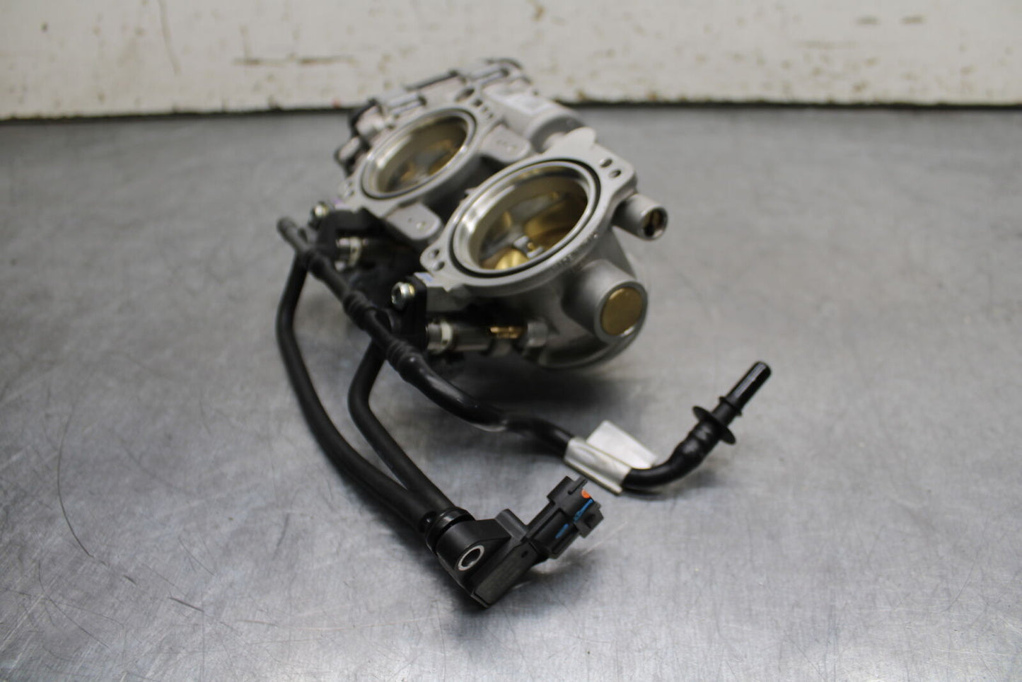 21-24 APRILIA TUONO 660 FACTORY MAIN FUEL INJECTORS / THROTTLE BODIES BB733