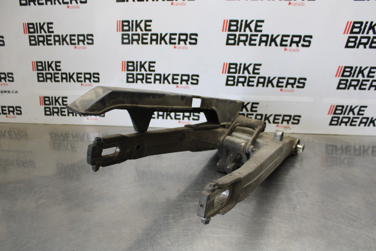 84 HONDA INTERCEPTOR 1000 VF1000F REAR SWINGARM BACK SUSPENSION SWING ARM BB878