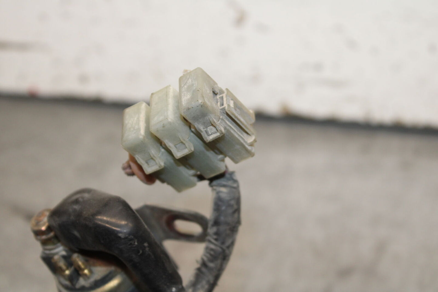 02-04 HONDA VTX1800S ENGINE STARTER RELAY STARTING MOTOR SWITCH BB712