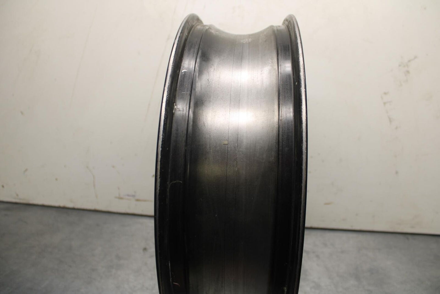 1995 Suzuki RF600R REAR BACK WHEEL BB615