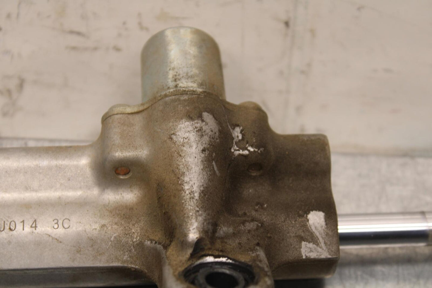 2015 Suzuki GSXR750 STEERING DAMPER STABILIZER BB595
