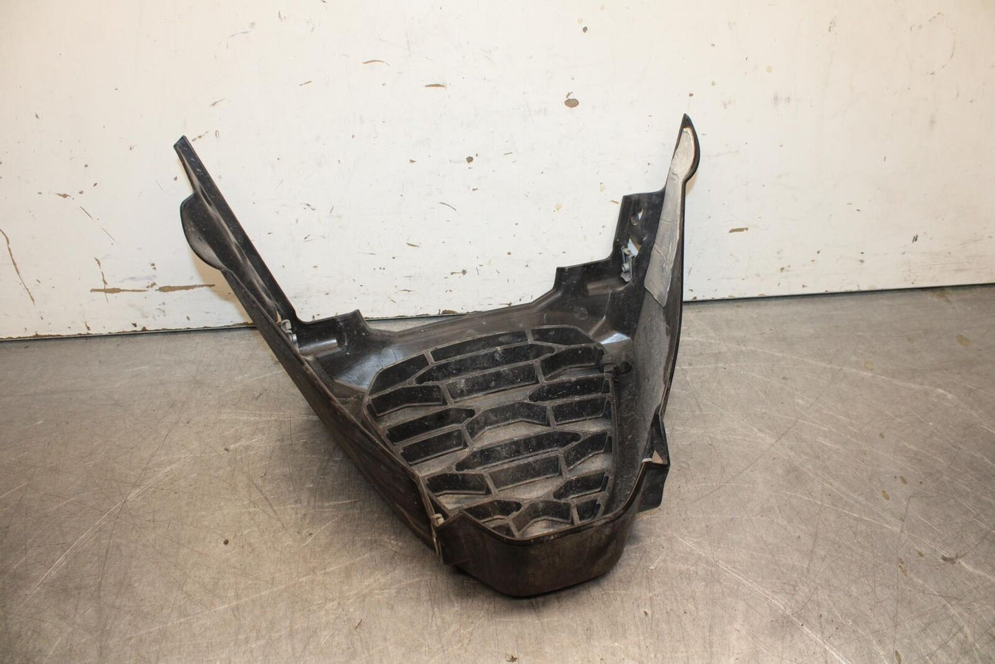 20-23 APRILIA RS660 FRONT CENTER COWL FAIRING BB643