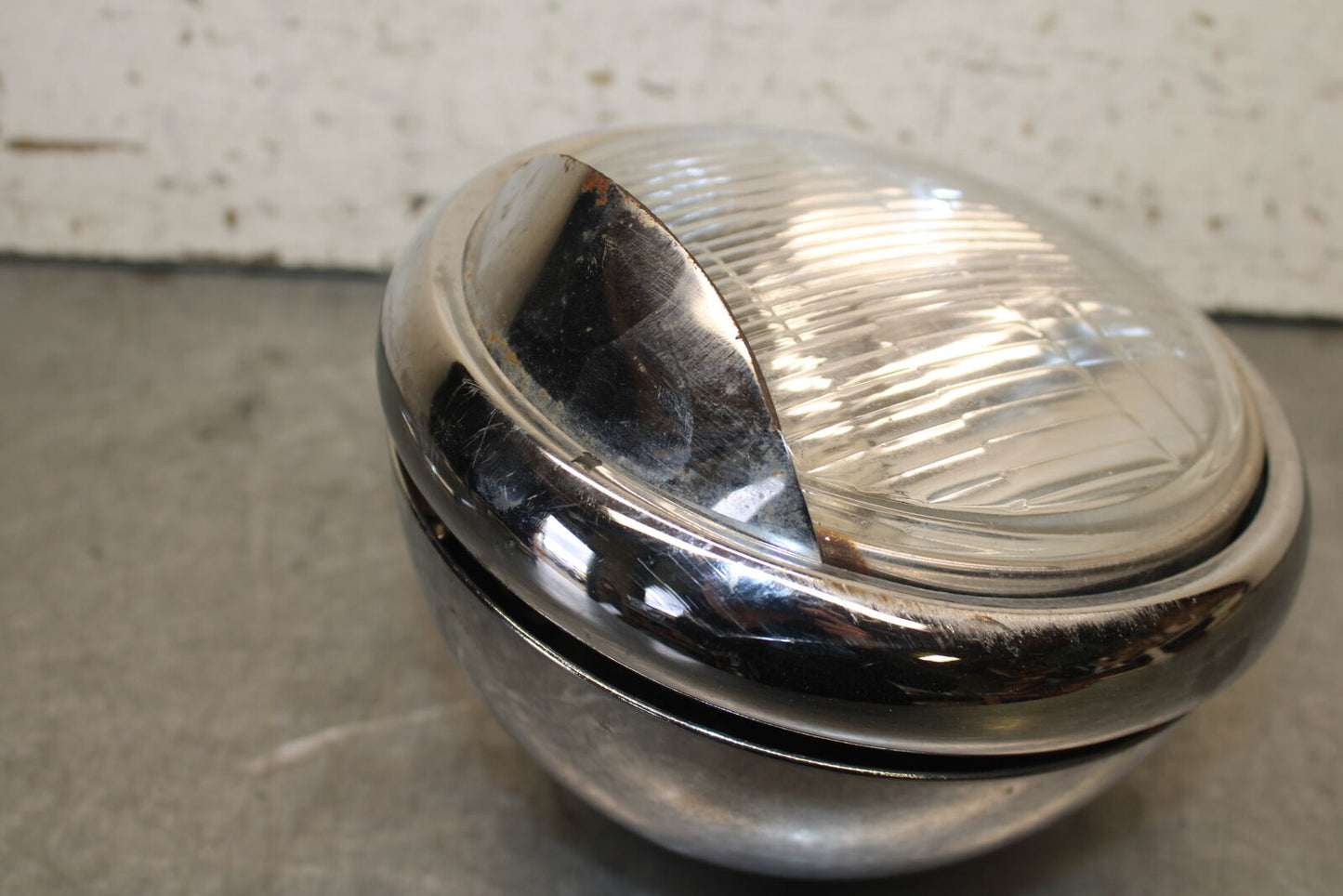 87-03 SUZUKI INTRUDER 1400 VS1400GLP FRONT HEAD LIGHT HEADLIGHT LAMP BB702