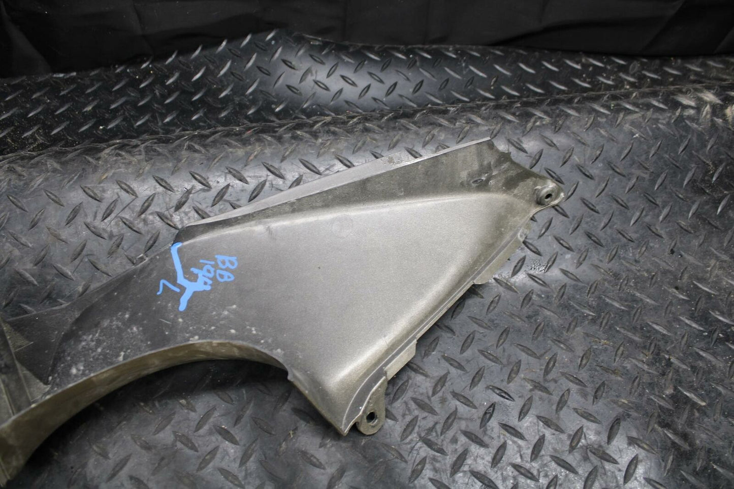02 KAWASAKI NINJA ZX12R RIGHT LEFT FRONT DUCT COVERS PANELS COWLS bb194