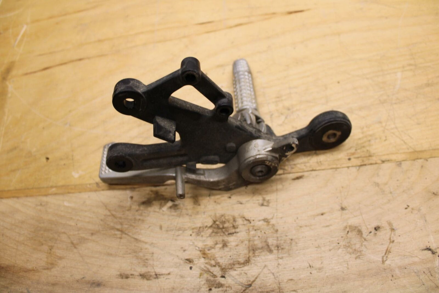12-14 BMW S1000RR RIGHT REARSET REAR SET DRIVER FOOT PEG BRAKE PEDAL BB317