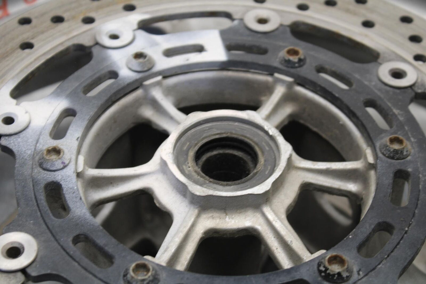 2000 Yamaha YZF R1 FRONT WHEEL AND LEFT RIGHT BRAKE ROTORS DISCS BB633