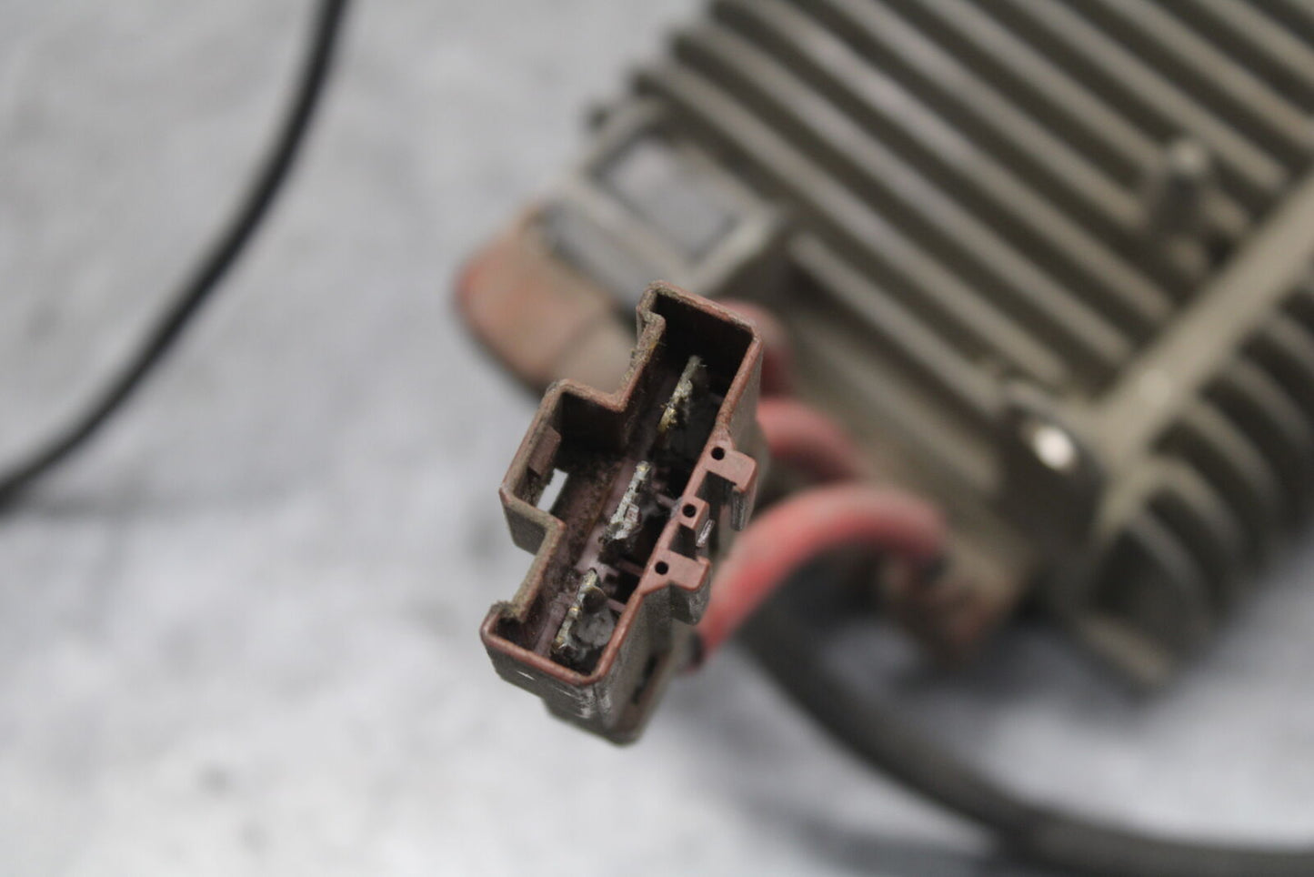 93-00 HONDA GOLDWING 1500 GL1500SE RECTIFIER VOLTAGE REGULATOR BB700