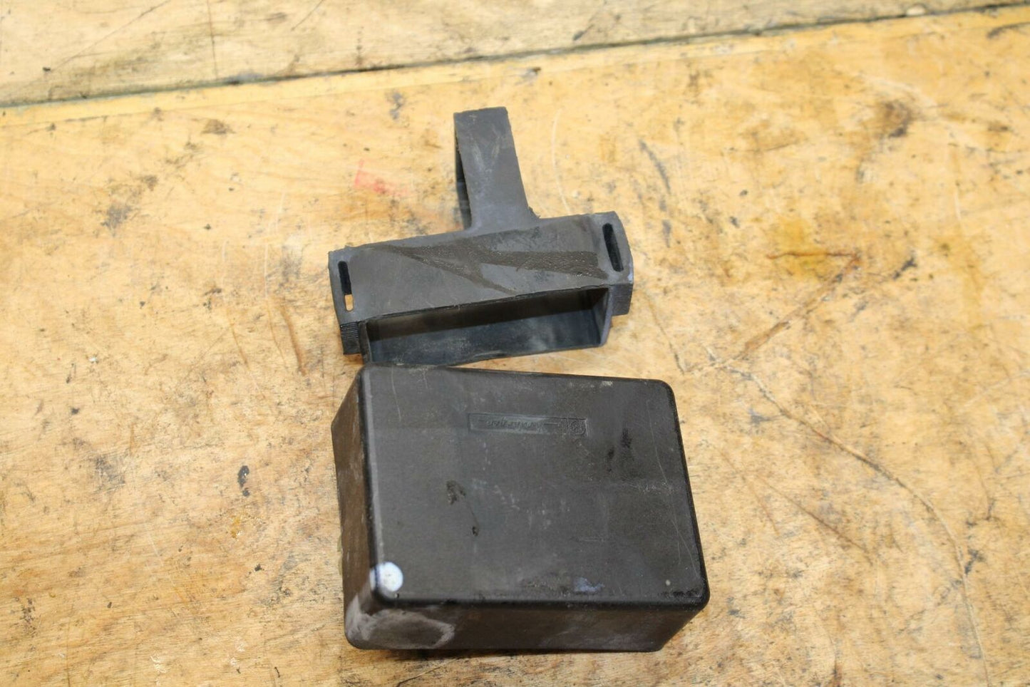 98-05 HONDA SUPER HAWK 1000 VTR1000F ECU COMPUTER IGNITER BLACK BOX ECM BB341