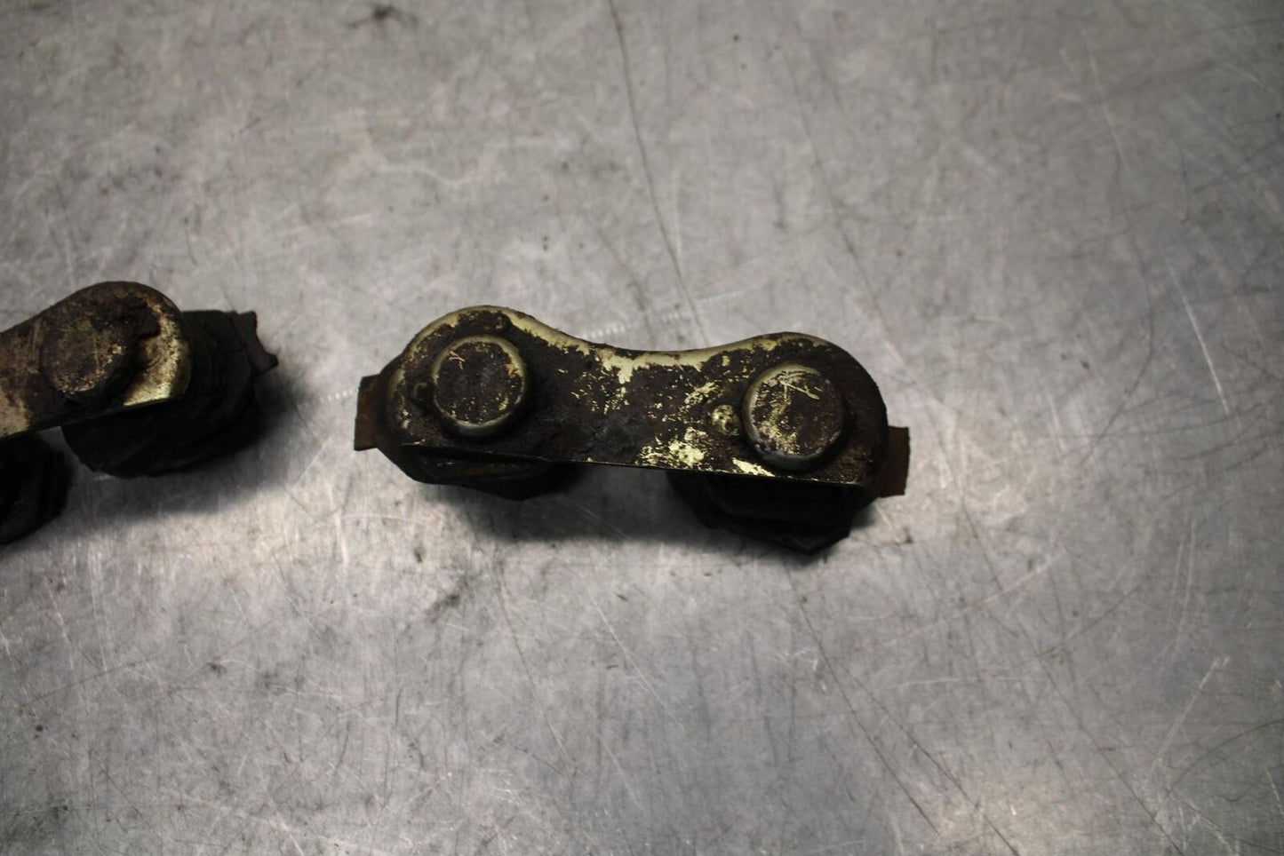1974 Yamaha RD350 FOOTPEG PLATE BOLT BB53