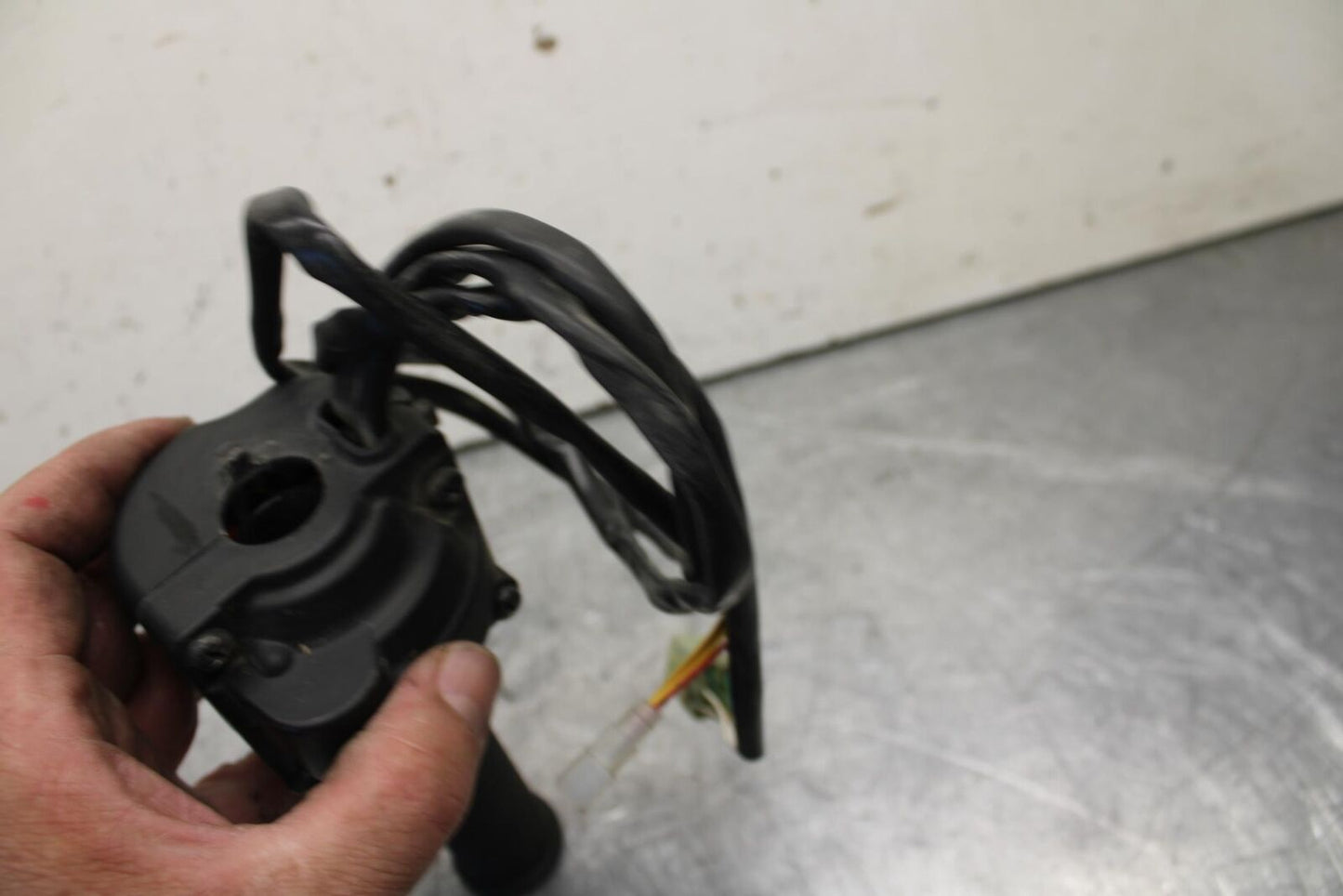 16-18 KTM 690 DUKE RIGHT CLIP ON HANDLE KILL OFF START SWITCH SWITCHES BB631