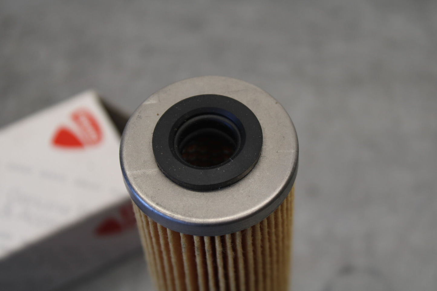 12-15 DUCATI 1199 PANIGALE ENGINE OIL FILTER BB699