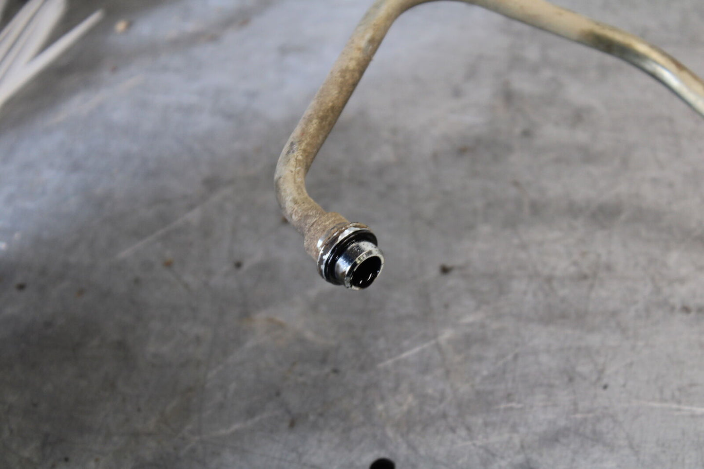 01-05 YAMAHA RAPTOR 660R OIL HOSE LINE TUBE PIPE BB695