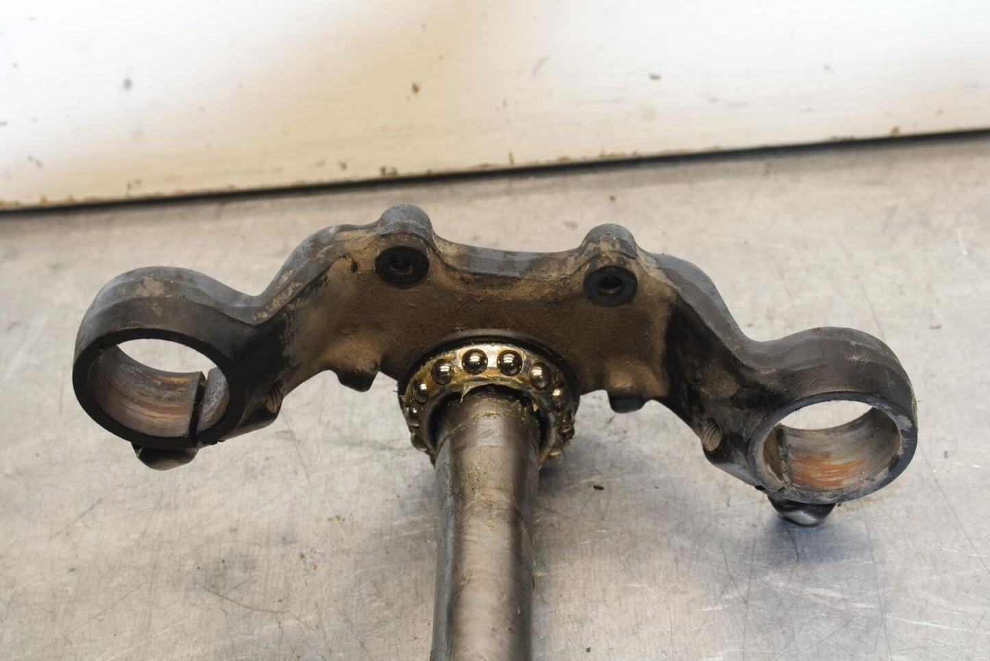 1985 Honda Shadow 500 VT500C FRONT FORKS CLAMP LOWER TRIPLE TREE STEM BB615