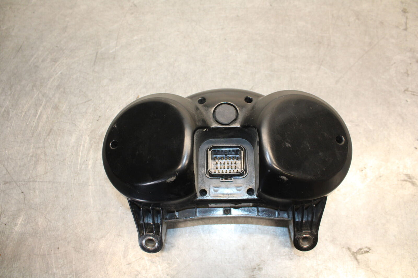 06-07 DUCATI MONSTER 695 SPEEDO TACH GAUGES DISPLAY CLUSTER SPEEDOMETER BB674