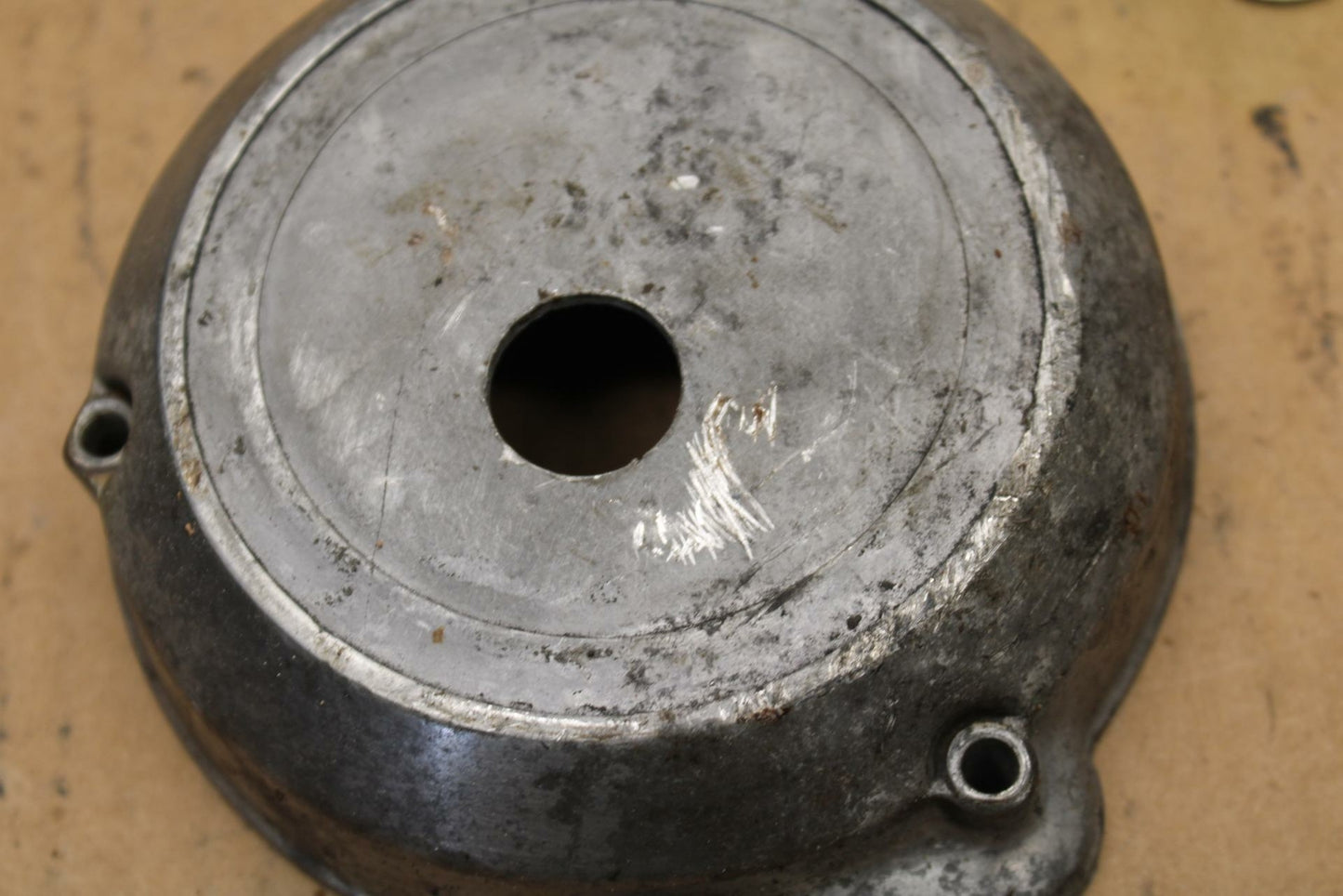 77-79 SUZUKI GS1000 STATOR MAGNETO ALTERNATOR GENERATOR COVER BB379