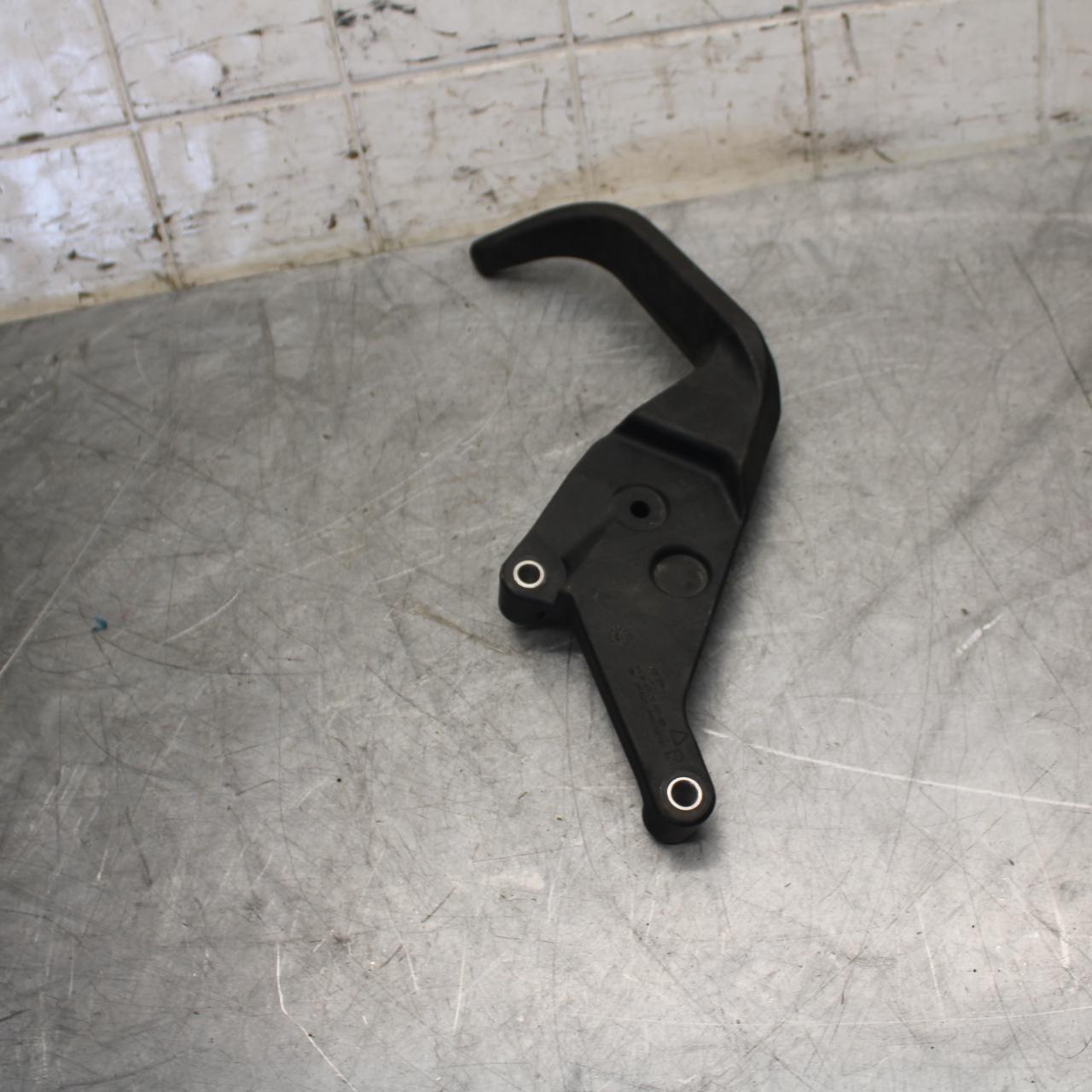 22 KTM 890 ADVENTURE RIGHT PASSENGER REAR SEAT GRAB BAR HANDLE BB514