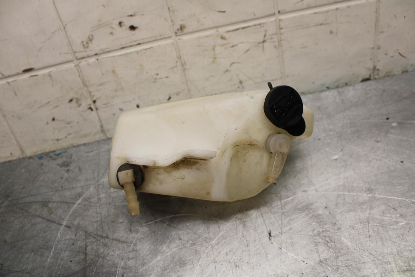 17-21 TRIUMPH STREET TRIPPLE R ABS COOLANT WATER TANK RESERVOIR BOTTLE bb452