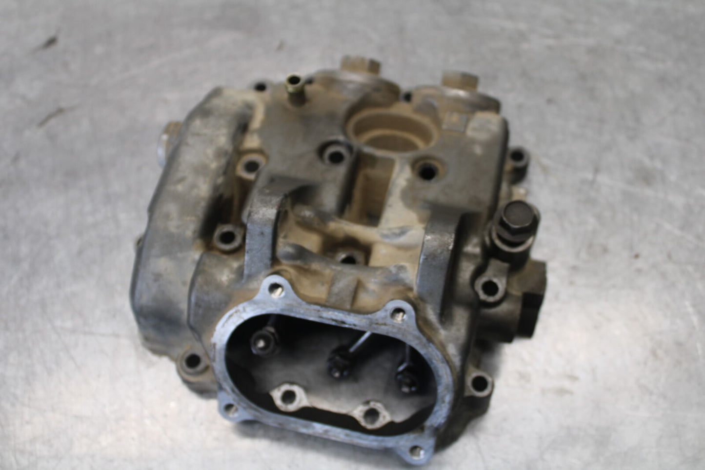 01-05 YAMAHA RAPTOR 660R ENGINE TOP END CYLINDER HEAD BB695