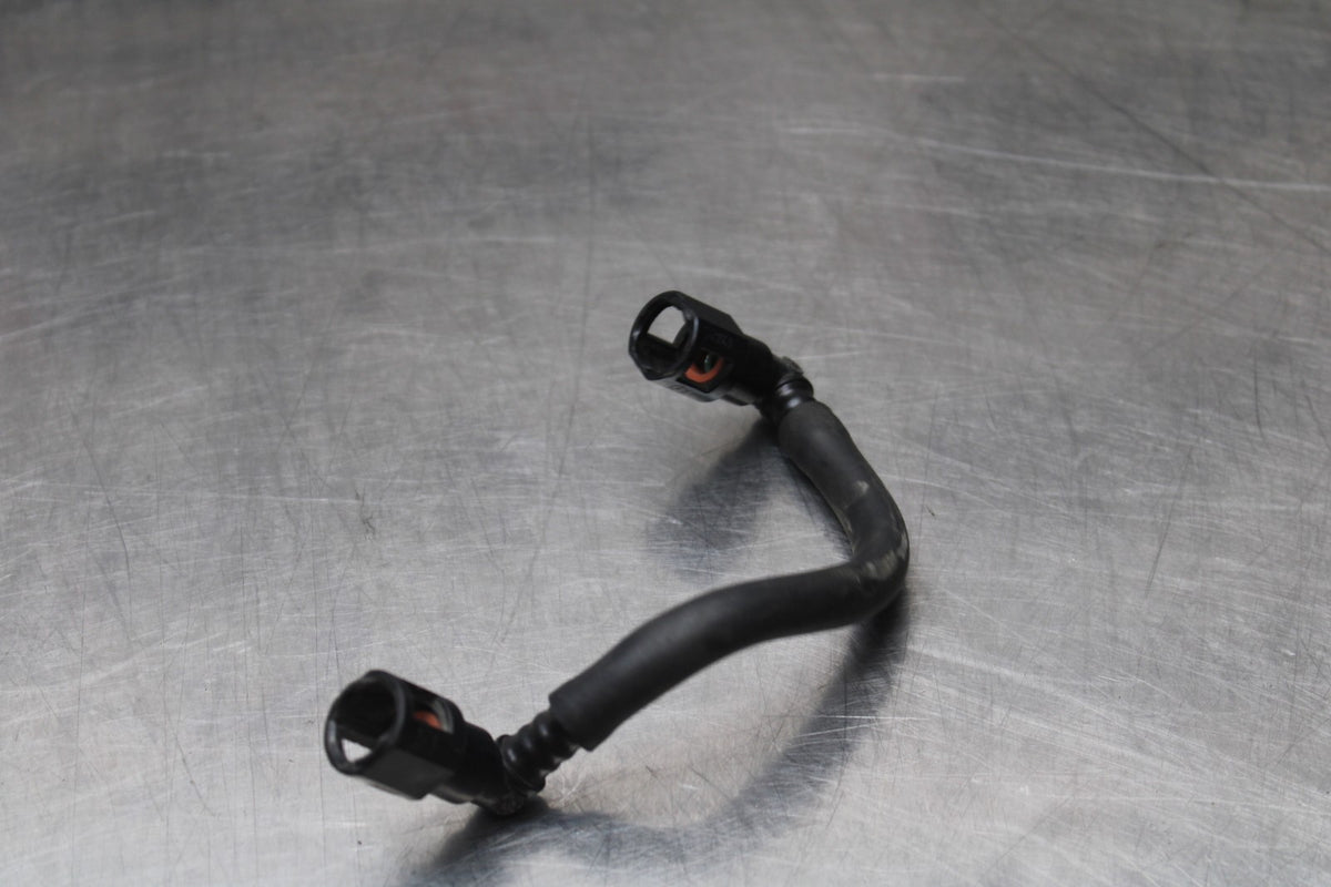 00 SUZUKI GSXR750 FUEL HOSE GAS LINE TUBE PIPE BB820