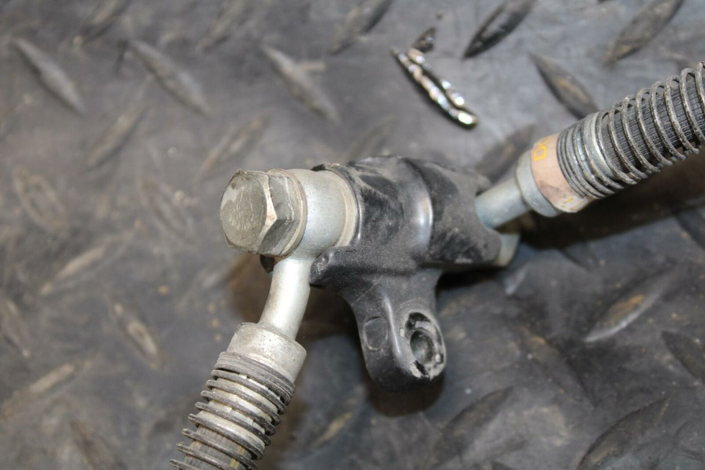 78 SUZUKI GS550E FRONT REAR BRAKE CALIPER HOSE LINES BB212