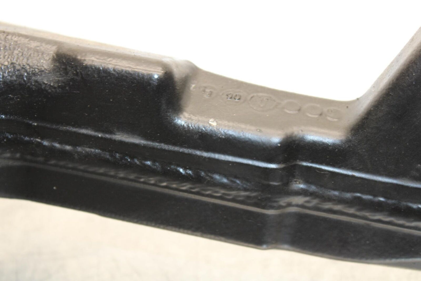 07-11 KTM 990 SUPER DUKE OIL TANK ENGINE RESEVOIR BB578