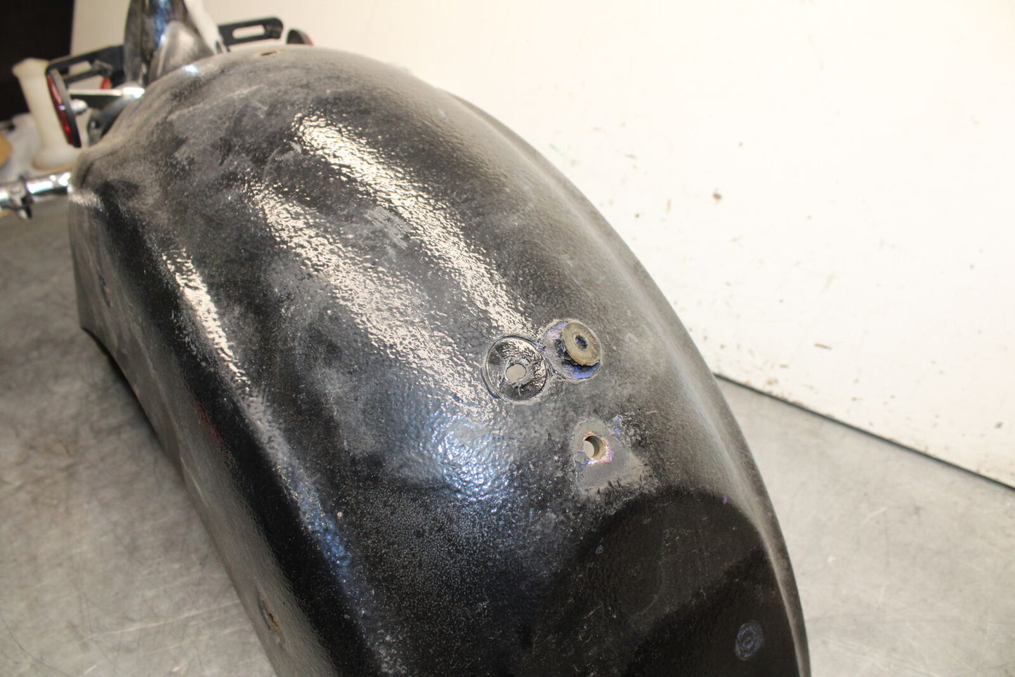 99-00 YAMAHA V STAR 1100 REAR BACK WHEEL FENDER MUD GUARD BB711