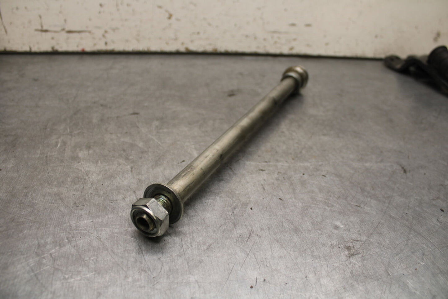 17-24 YAMAHA BOLT XVS950 REAR AXLE BACK WHEEL RIM PIVOT BOLT AXEL BB729