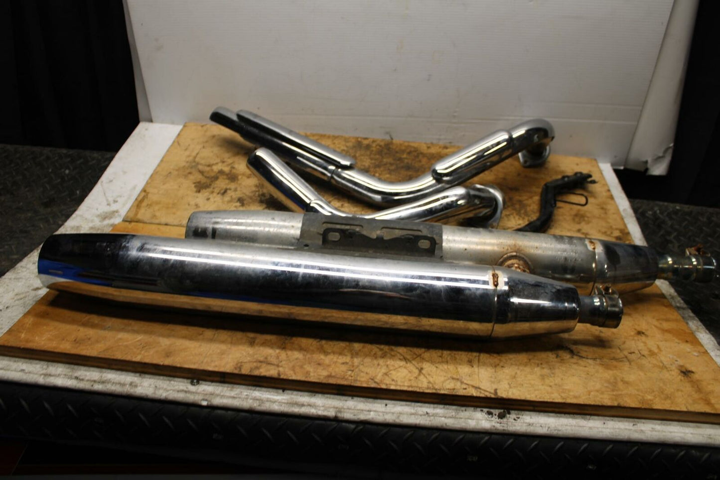 99-03 YAMAHA ROAD STAR XV1600A FULL MUFFLER EXHAUST SILENCER PIPE BB344
