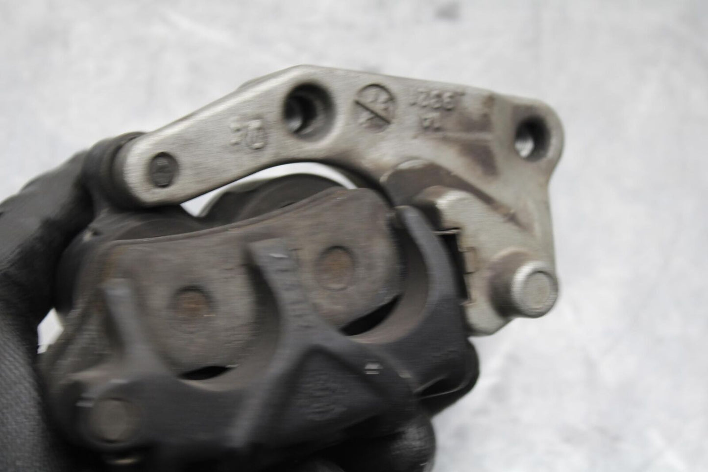 2005 Ducati Monster S2R RIGHT LEFT FRONT BRAKE CALIPER SET PAIR CALIPERS BB557
